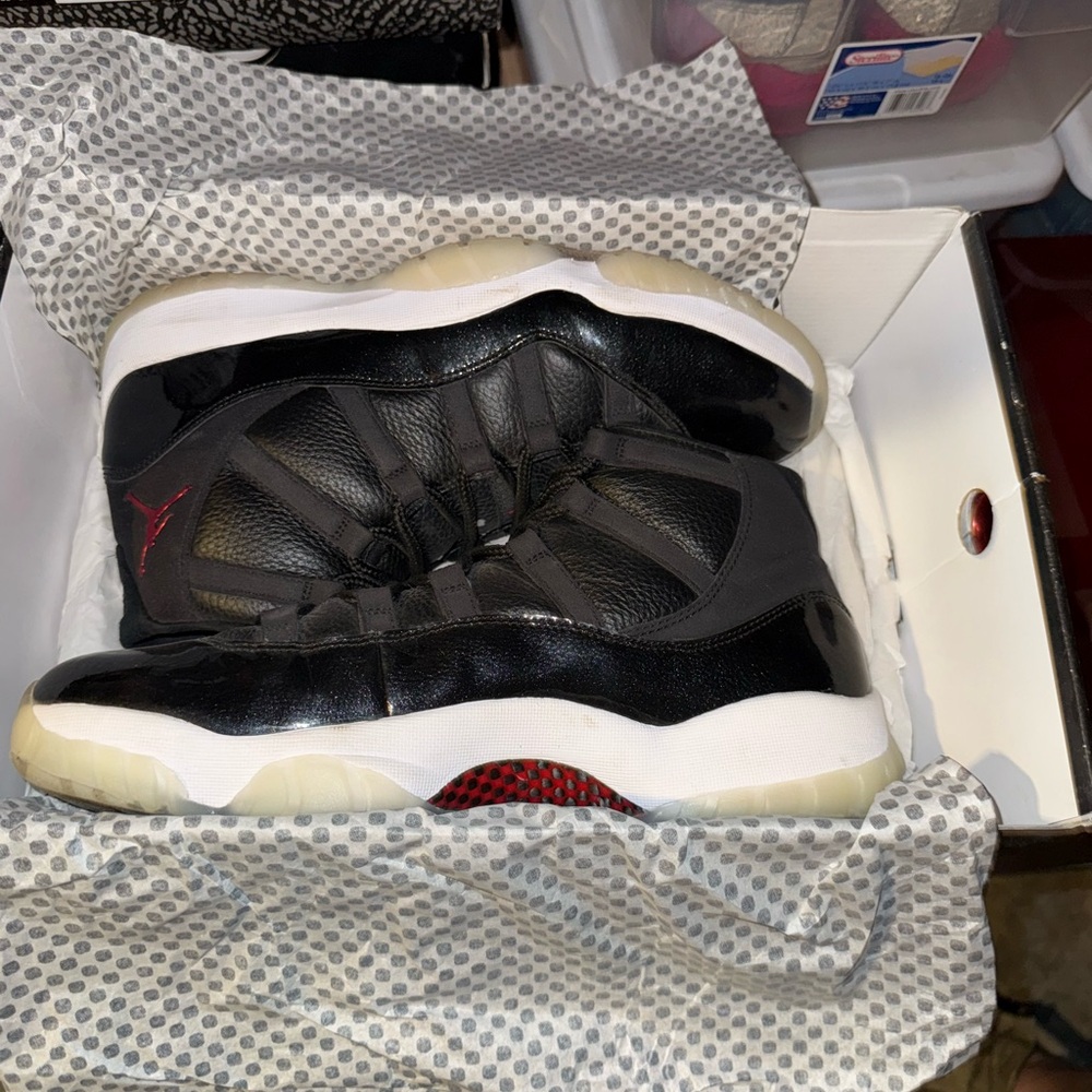 Jordan 11–72-10